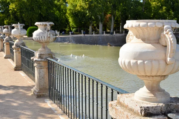 Río Tajo Cruzando Famoso Parque Aranjuez — Foto de Stock