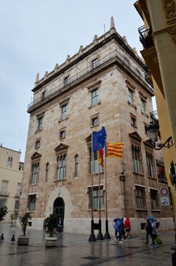Valencia 'nın tarihi şehri yağmur altında