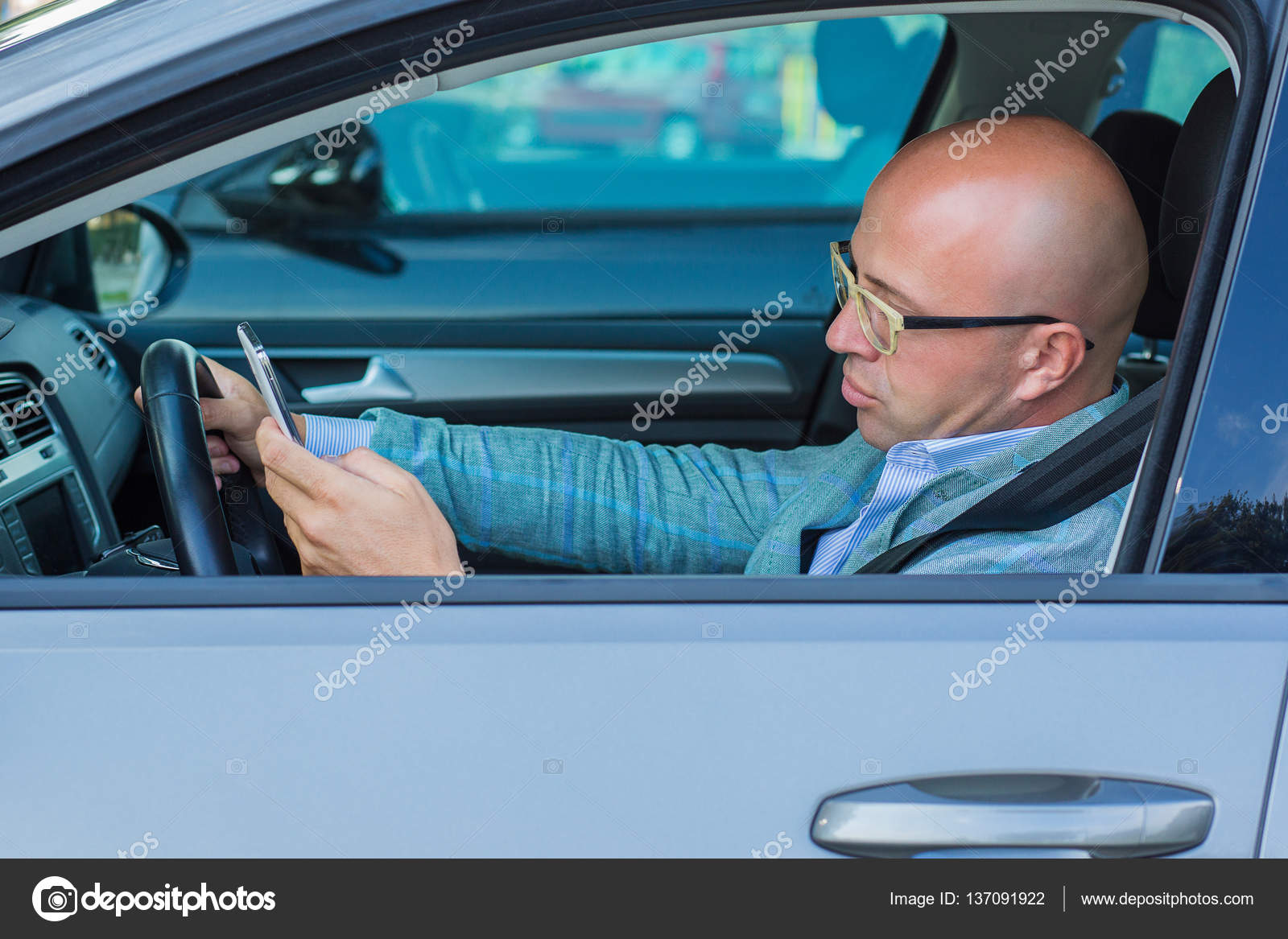 sms lesen im auto