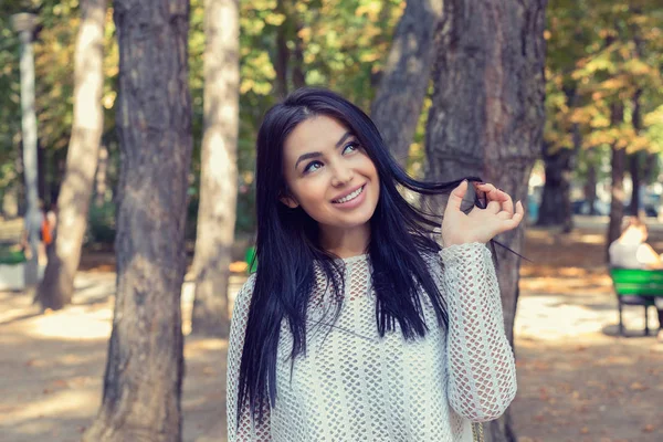 kadın yukarı doğru hayal arıyorum