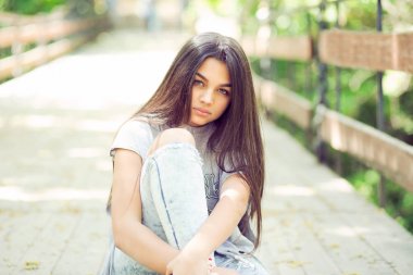 Kameraya seyir oldukça bin yıllık kız