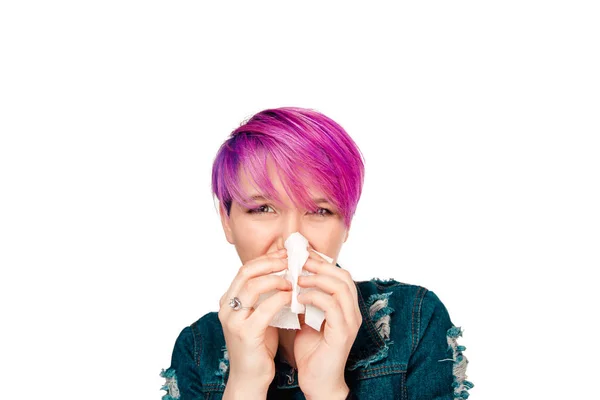 Ill mulher ter corrimento nasal — Fotografia de Stock