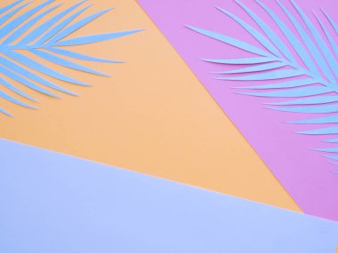 Soyut pastel renkli kağıt dokusu minimalizm arka planı. Minimum geometrik şekiller ve çizgi kompozisyonu. Mavi, turuncu, pembe renkli kağıt geometrik düz afiş ve kopyalama alanı.