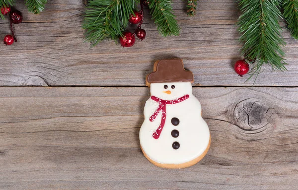 Single frosted snowman cookie for the holiday season — Stock Photo, Image