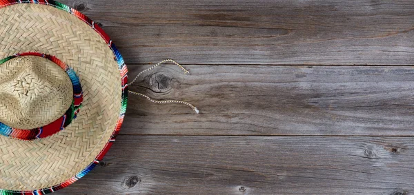 Traditional large sombrero for Cinco de Mayo holiday party celeb — Stock Photo, Image