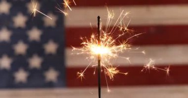 Maytap Bağımsızlık günü için 