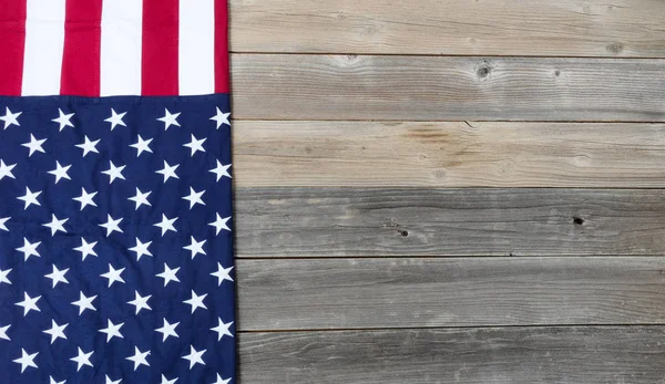 Us-Fahne auf alten Holzplanken für den Urlaub Hintergrund — Stockfoto