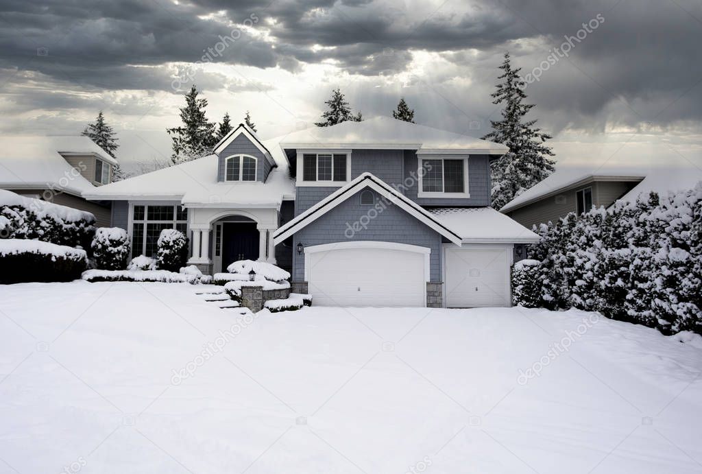 Residential home in Pacific Northwest of United States after sno