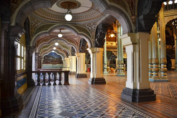 Interior of Mysore palace, India — Stock Photo, Image