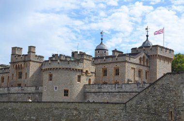 Thames Nehri üzerindeki Londra Kulesi, Birleşik Krallık