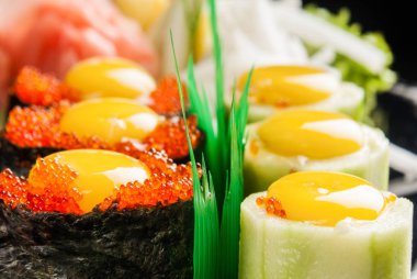 suşi, taze deniz ürünleri ile Japon mutfağı