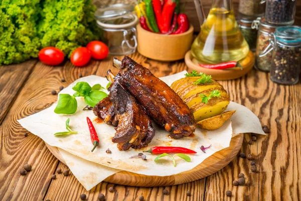 Izgara Barbekü Domuz kaburga