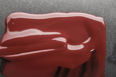 parlak tırnak cilası,