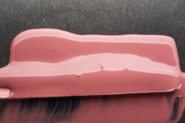 parlak tırnak cilası,