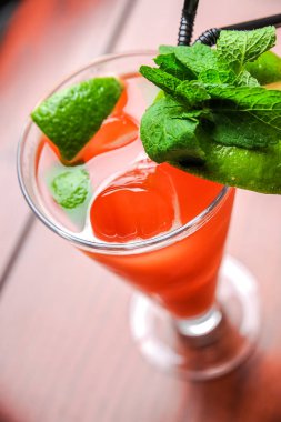 Kokteyl Çubuğu'nda sayaç