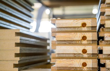 Arkaplan için ahşap kereste inşaat malzemesi