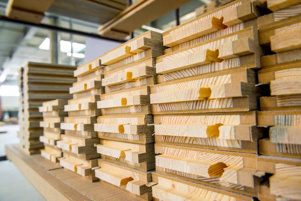 Drewniany materiał budowlany na tło — Zdjęcie stockowe