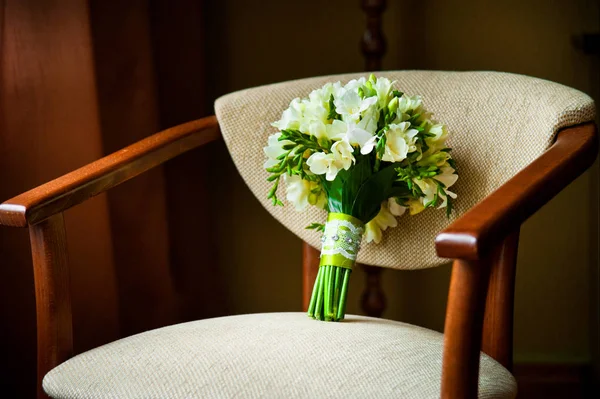 ดอกไม้แต่งงานของดอกไม้ที่แตกต่างกัน — ภาพถ่ายสต็อก