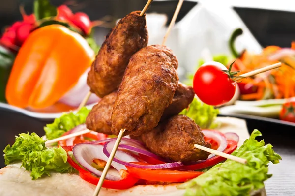 Fast Food essen, auf einem Teller — Stockfoto