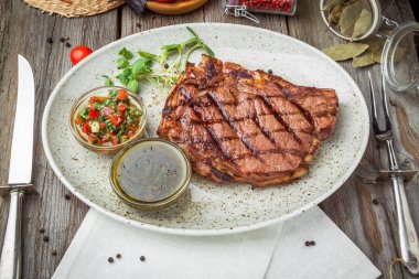 Plaka soslu bonfile biftek