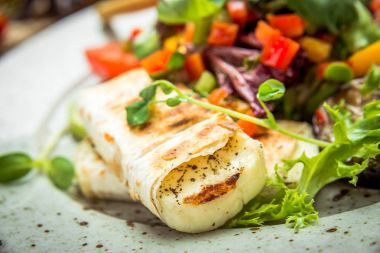 ızgara sebze, ızgara suluguni peynir