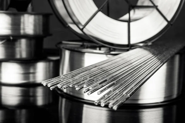 Paslanmaz kaynak çubukları arka plan