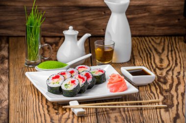 Taze deniz ürünleri ile Japon mutfağı