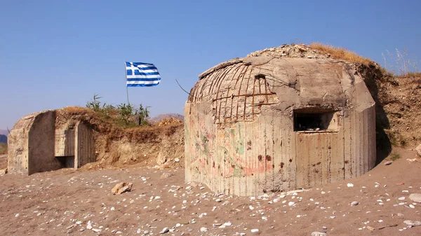 Bunker Militaire Abandonné Béton Sur Rivage Rhodes Grèce — Photo