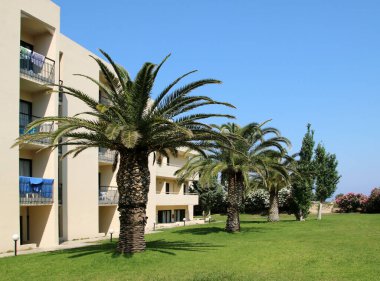 Afandou Köyü, Rodos, Yunanistan - 06 Mart 2020: Otel bölgesi ve tesisleri, Dessole Lippia Golf Resort Hotel, Rodos, Yunanistan