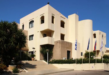 Afandou Köyü, Rodos, Yunanistan - 06 Mart 2020: Otel bölgesi ve tesisleri, Dessole Lippia Golf Resort Hotel, Rodos, Yunanistan
