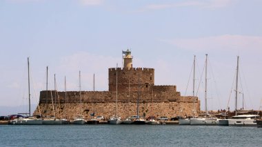 Aziz Nicholas Kalesi, Mandraki Limanı, Rodos, Yunanistan