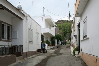 AFANDOU, RHODES, GREECE - 20 Mayıs 2020: Afandou, Rodos, Yunanistan 'da Sokak