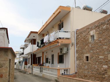 AFANDOU, RHODES, GREECE - 20 Mayıs 2020: Afandou, Rodos, Yunanistan 'da Sokak