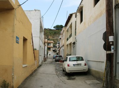 AFANDOU, RHODES, GREECE - 20 Mayıs 2020: Afandou, Rodos, Yunanistan 'da Sokak