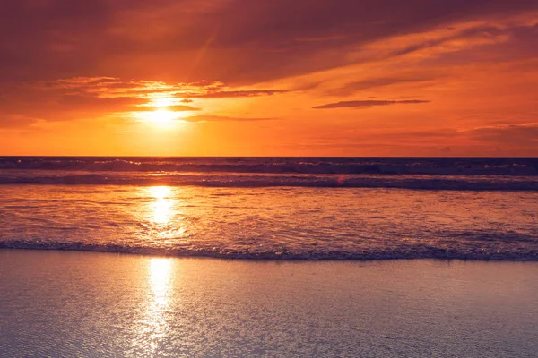 美しい海の夕日 — ストック写真