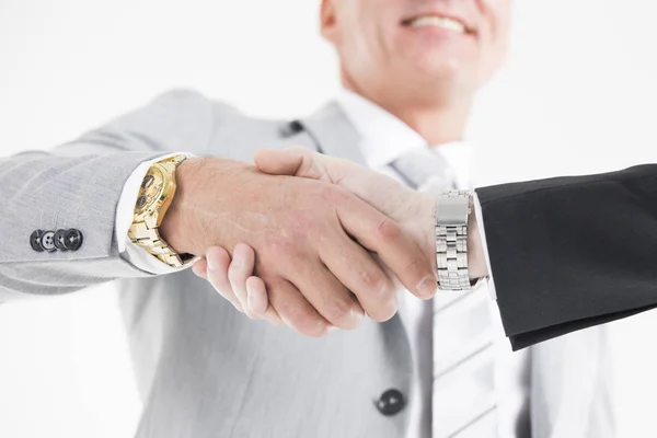 Uomini d'affari stringendo la mano — Foto Stock