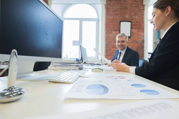 Samenwerking tussen zakenmensen — Stockfoto