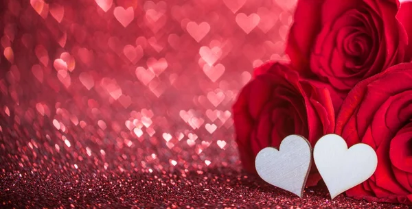Rosen und Herzen — Stockfoto
