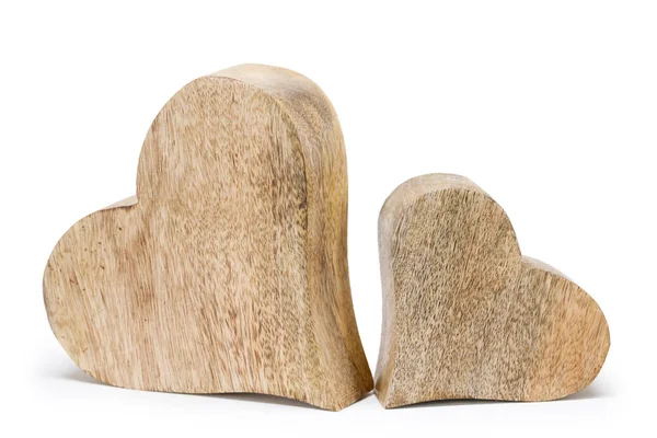 Δύο ξύλινες καρδιές σε λευκό — Φωτογραφία Αρχείου
