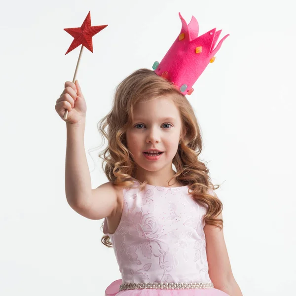 Princesse fille avec baguette magique étoile — Photo