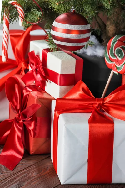 Árbol de Navidad decorado — Foto de Stock