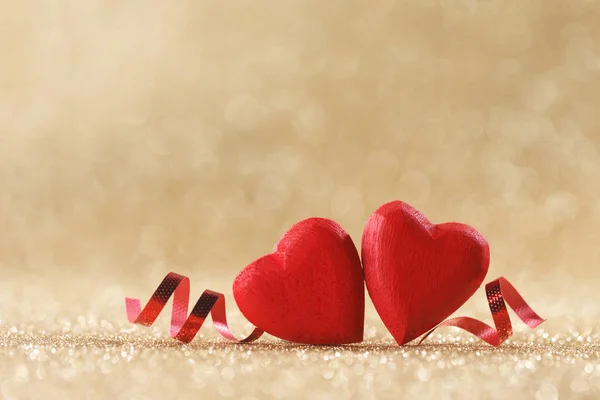 Κόκκινες καρδιές σύμβολο της αγάπης — Φωτογραφία Αρχείου