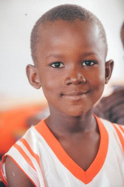 Afrika İlköğretim Okulu erkek öğrenci