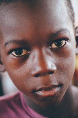 Afrika İlköğretim Okulu erkek öğrenci