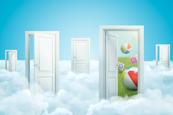 3d representación de cinco puertas de pie sobre nubes esponjosas, una puerta que conduce al césped verde con bolas inflables y bloques ABC que caen del cielo azul . — Foto de Stock