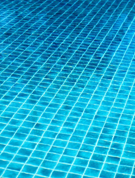 Photo de fond d'une belle piscine d'eau — Photo