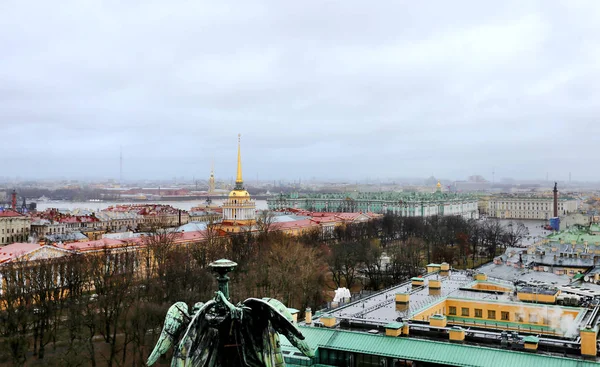 Foto vista de São Petersburgo — Fotografia de Stock