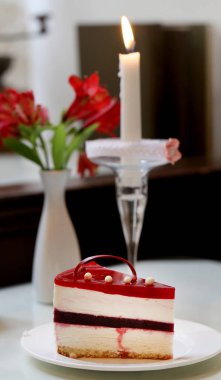 Lezzetli bir cheesecake fotoğrafı