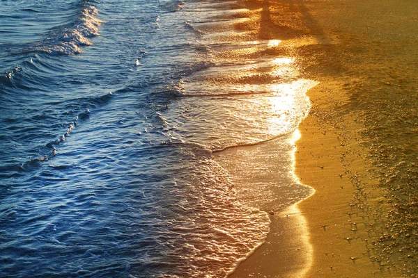 光沢のある太陽波の写真の背景 — ストック写真