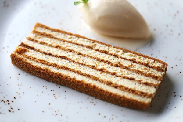 Foto von köstlichem Dessert aus Honig — Stockfoto